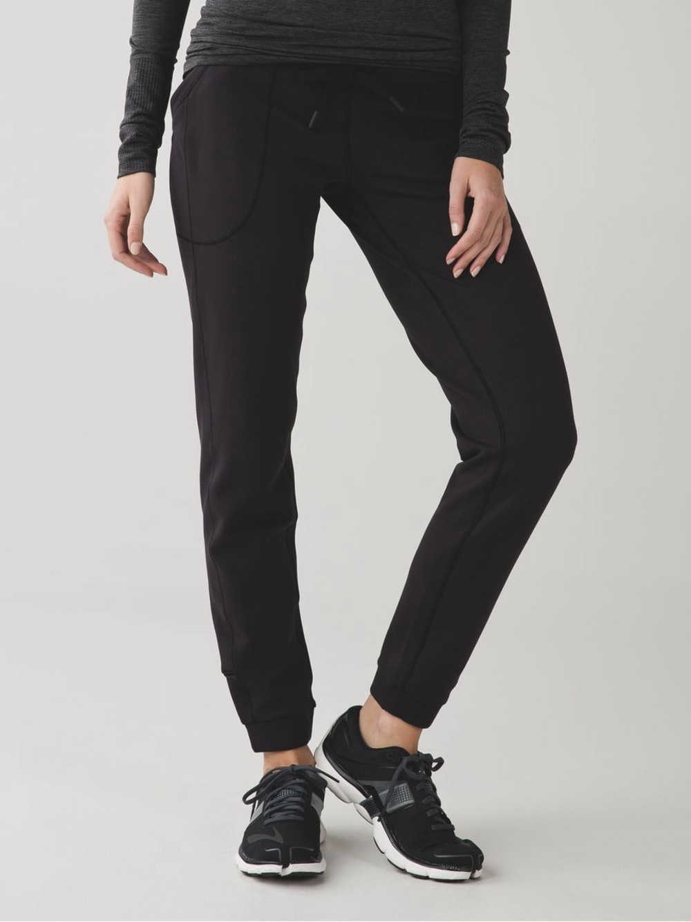 Lululemon Base Runner Pant III in Black